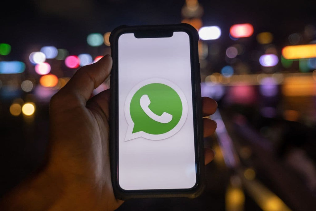 Cuatro años después, las videollamadas de WhatsApp reciben el modo PiP en iOS: podrás usar otras apps mientras llamas